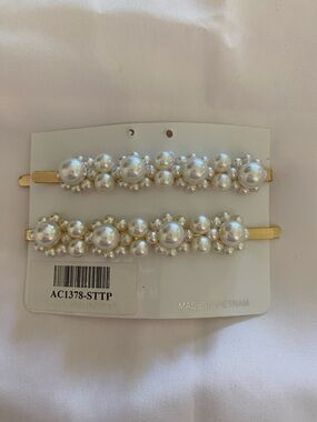1-set of 2 Pearl Cluster Oversized Hair Barrette Set
